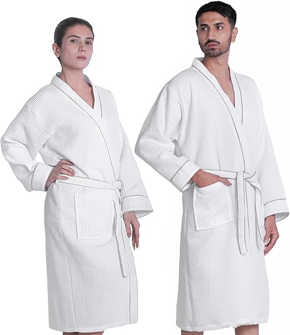 Looperry Unisex White Waffle Bathrobe (1 Piece) Luxurious & Lightweight Shower Robe in Organic Cotton Poly Blend